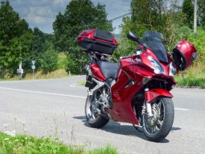 VFR800 - 130000 km