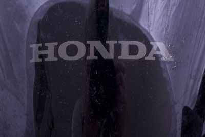 Ale Honda se na to svou značku dát nestydí.